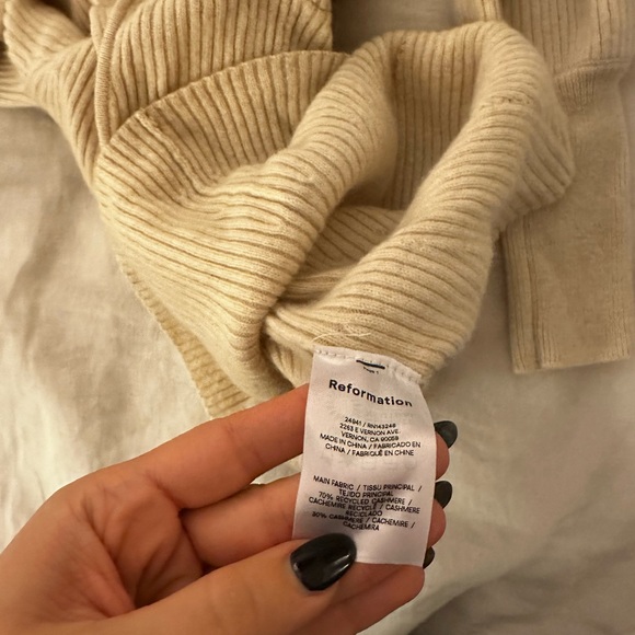 Reformation Alber open back sweater in color gossamer - Picture 6 of 6